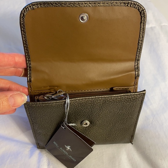 Fashionable multi-compartment wallet by Burghley - ample slots and sections NWT - Picture 4 of 11